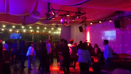 Club Area Multiespacio