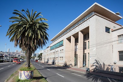 Escuela de Derecho UV