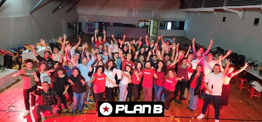 Escuela de Salsa y Bachata Plan B