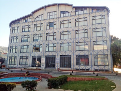Escuela Ingeniería - UV
