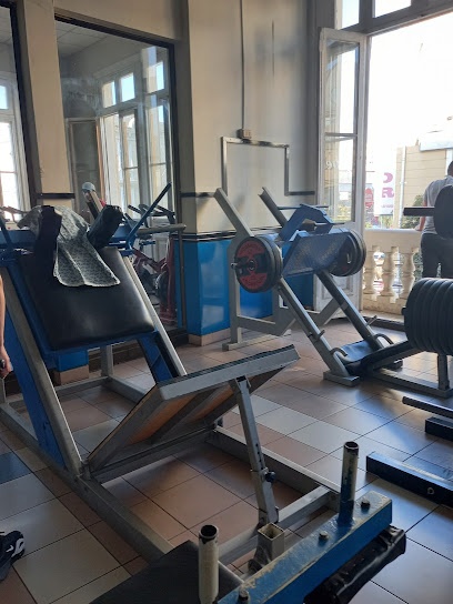 GYM CLUB
