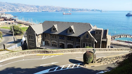 Universidad Técnica Federico Santa María Edificio P